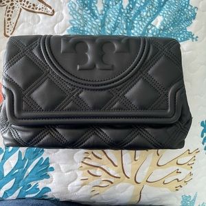 Tory Burch Fleming Soft Clutch-Black